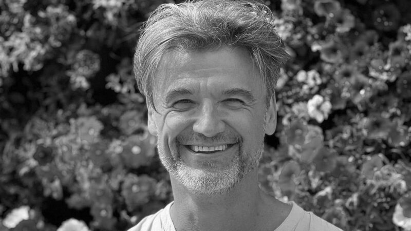 Актёр Эдуард Трухменев: 53 года, ни жены, ни детей, зато драники у мамы и мечта о деревне
