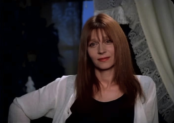 Елена Сафонова в сериале «Пан или пропал», 2003 год