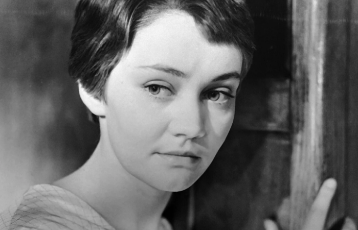 Лариса Лужина