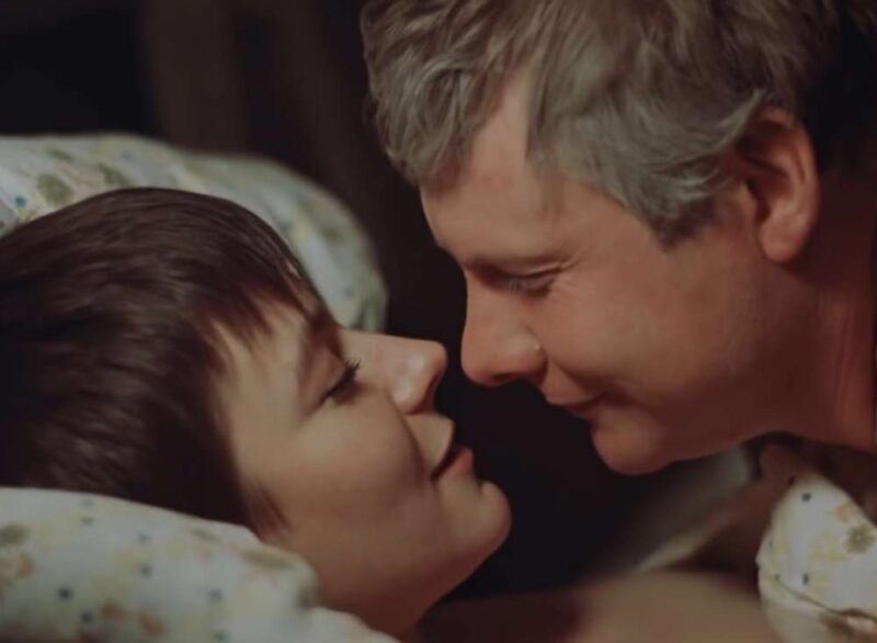 Елена Сафонова с Виталием Соломиным в «Зимней вишне», 1985 год