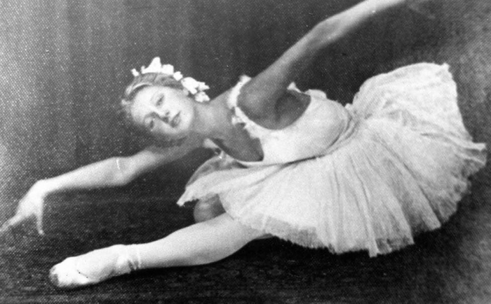 Светлана Дружинина потеряла балет за один день — но сняла «Гардемаринов»