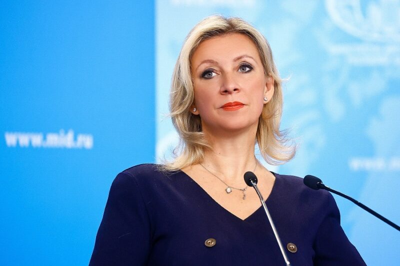 Мария Захарова: первая женщина во главе департамента информации и печати МИД и автор слов песни для Понаровской