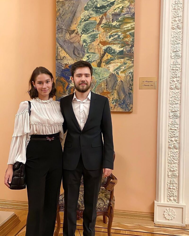 Дина запустила собственный проект и переехала в Нью-Йорк