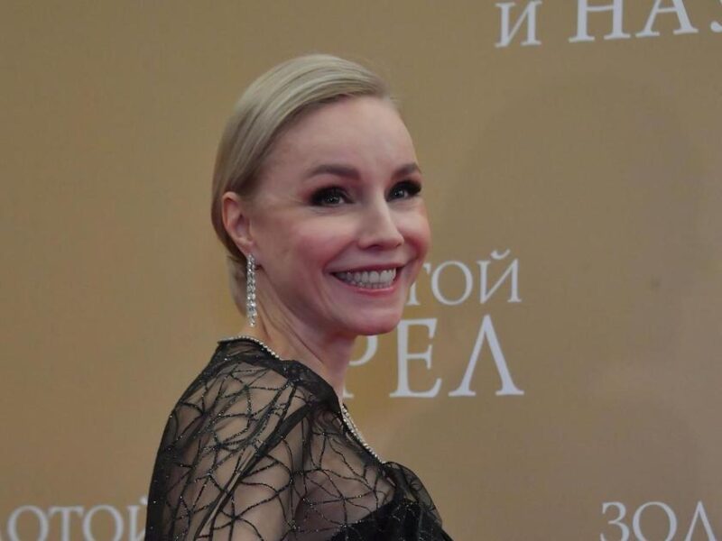 От официантки до жены режиссёра: кого зрители записали в неубедительные актрисы