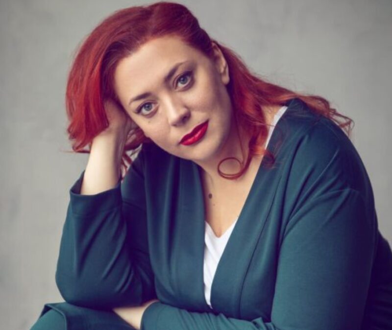 Светлана Листова встретила будущего мужа на съёмках и узнала его в старой записи матери