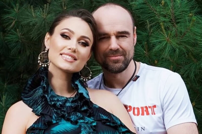Елена Товстик заявила, что Роман Товстик забрал дочь из французской школы перед судом