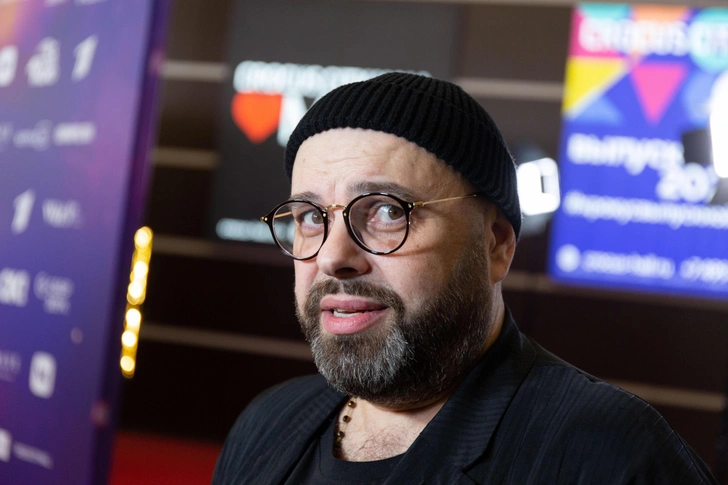 Фадеев придумал Глюк’oZa для детей, а теперь судится за это имя с Ионовой
