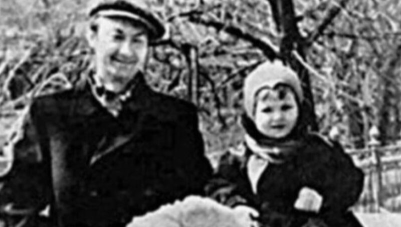 Сцена, продюсирование, перевод, живопись: кем стали дочери знаменитых актеров