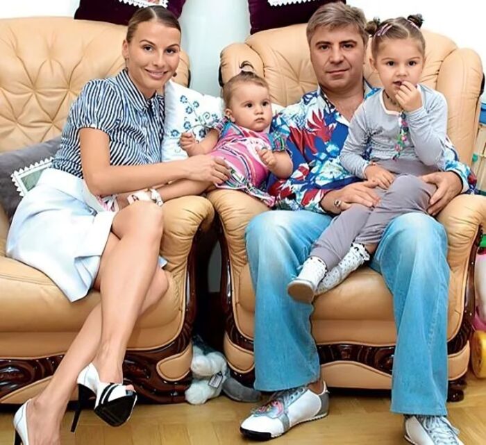 Павлиашвили и Ирина Патлах с дочерьми