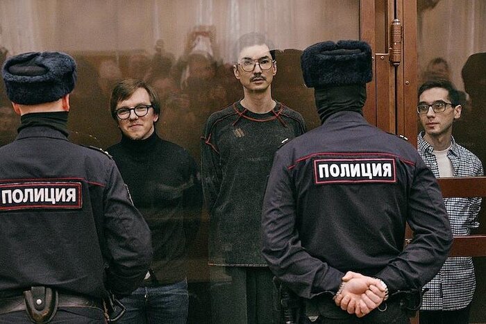 Сотрудники медиахолдинга Собчак получили реальные сроки