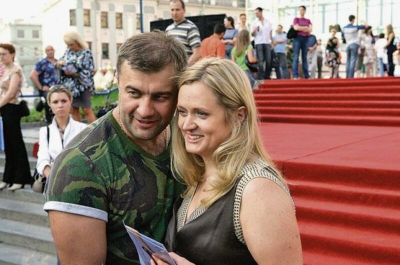 Михаил Пореченков и Анна Михалкова