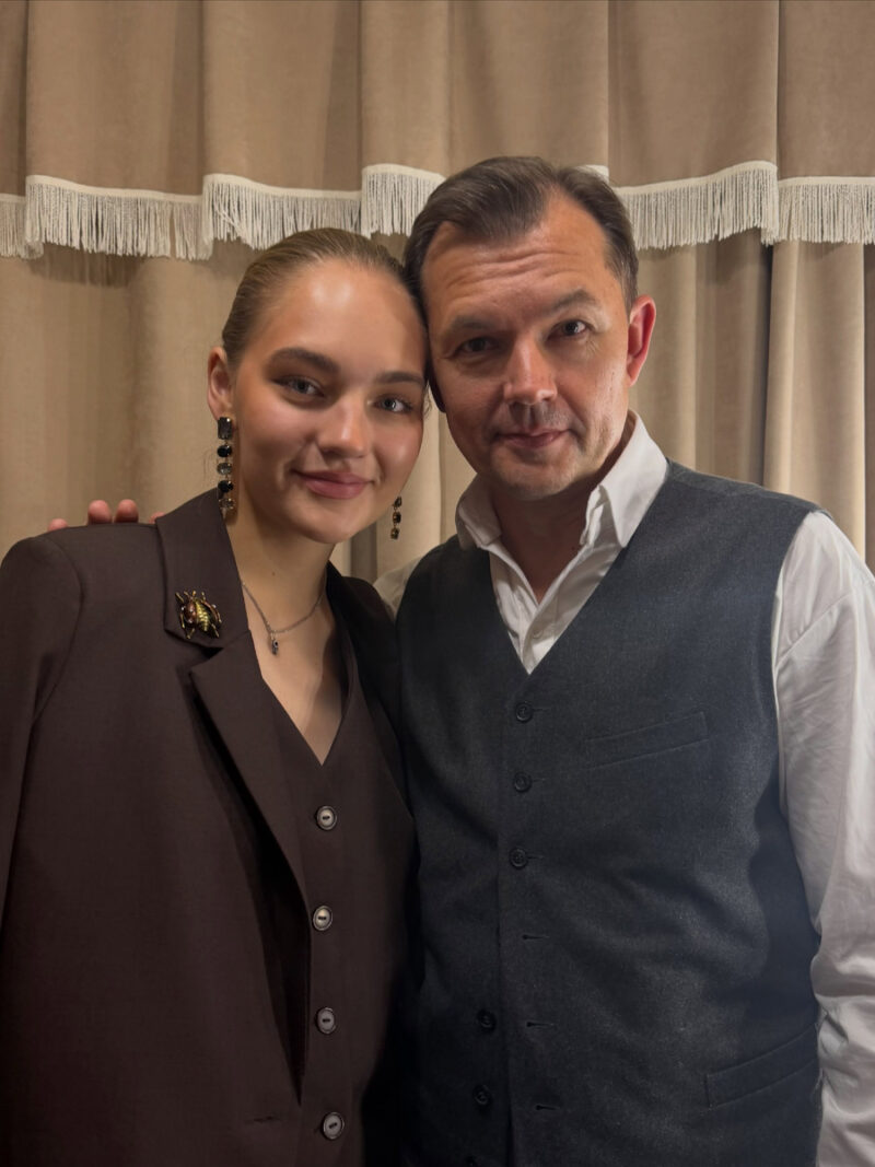 Алексей Фатеев назвал младшего сына долгожданным: теперь в его семье трое детей