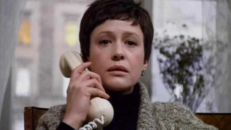 Неёлова пыталась писать маслом, а Данелии нужна была акварель — так они искали Аллочку для «Осеннего марафона»