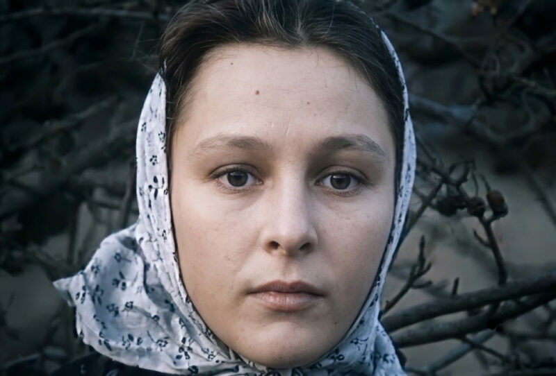 Елена Борзова в «Полесской хронике» по роману Ивана Мележа, 1981 год