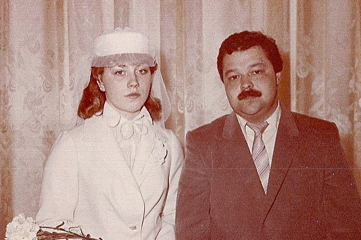Роза Сябитова сама подобрала сыну невесту. Расстались они сразу после съёмок