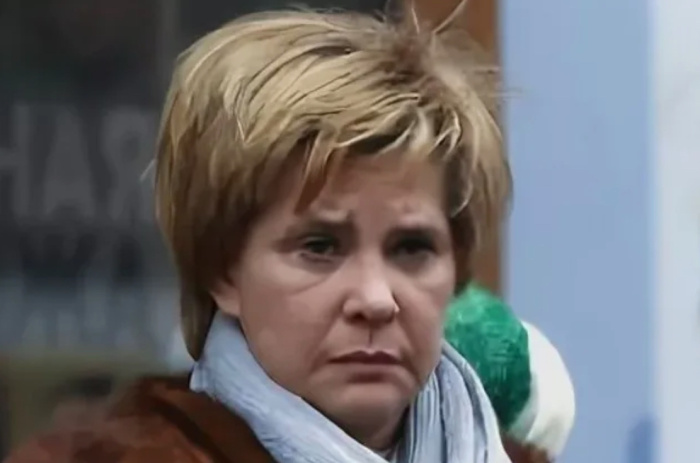 Актриса рассказывала о зависимости и лечении в отделении неврозов